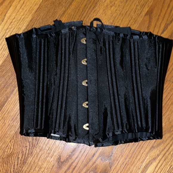 Camellias Pinup Waist Corset EMO/Goth Underbust Steel Boned Foral Corset - Picture 4 of 12